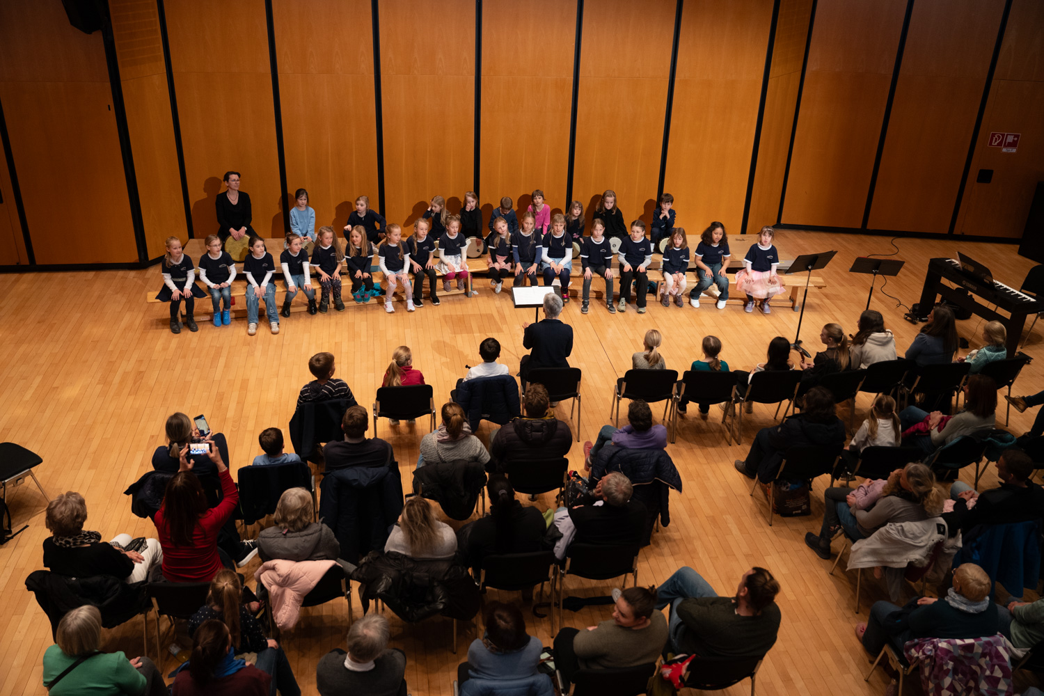 Kinderchor, Grundkurs  im Mareissaal Kolbermoor 